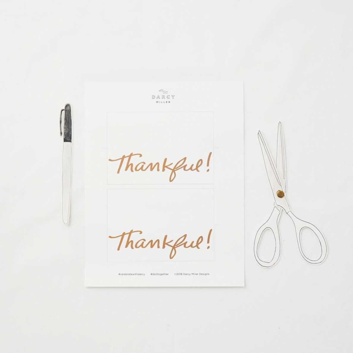 stylish thanksgiving table settings amp free printable place cards